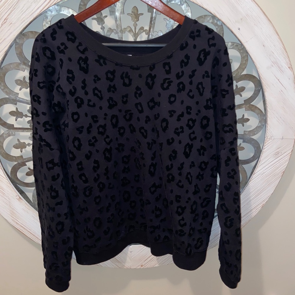 Black Cheetah Sweatshirt